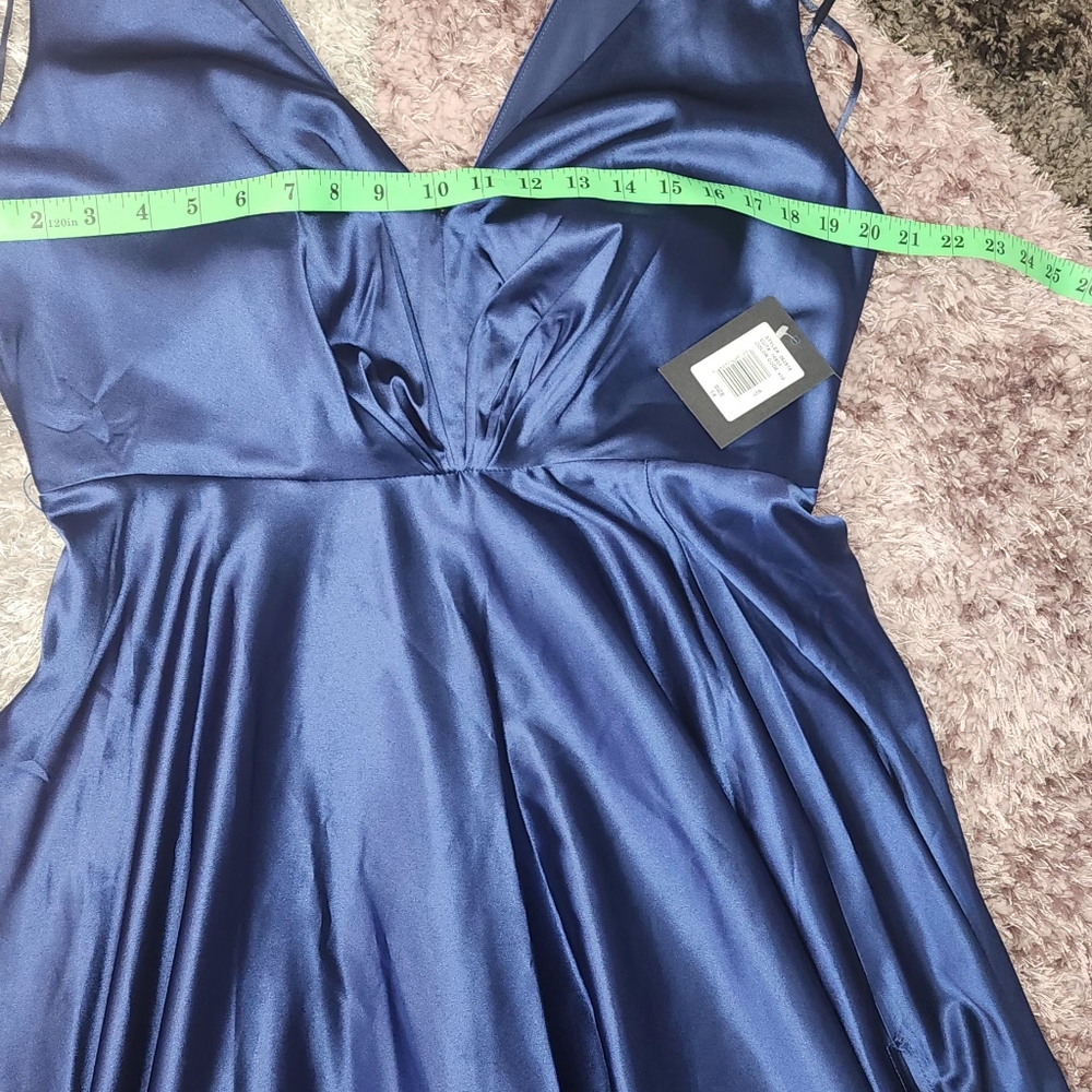 marina deep v belted stretched charmeuse gown - Picture 6 of 15